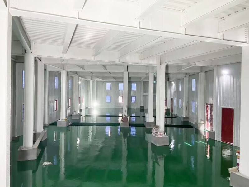 建設(shè)公司移交德格縣包裝飲用水幫扶項目場地并持續(xù)開展下步工作